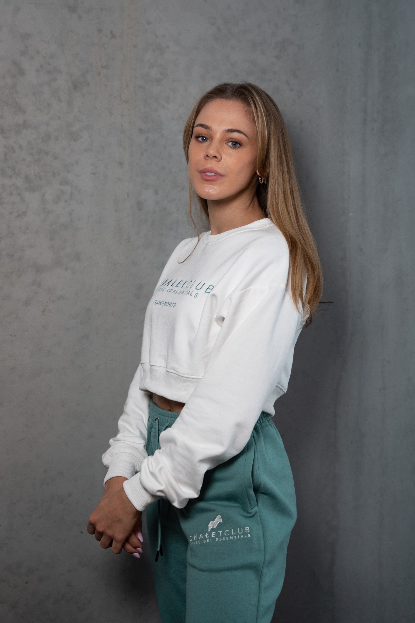 Cropped Sweatshirt - White